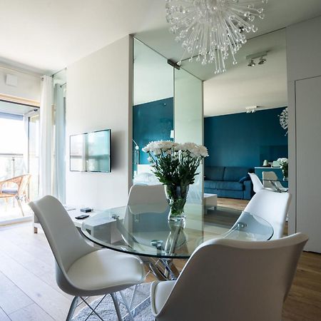 Vipwarsawapartments Sapphire Mennica Residence Buitenkant foto