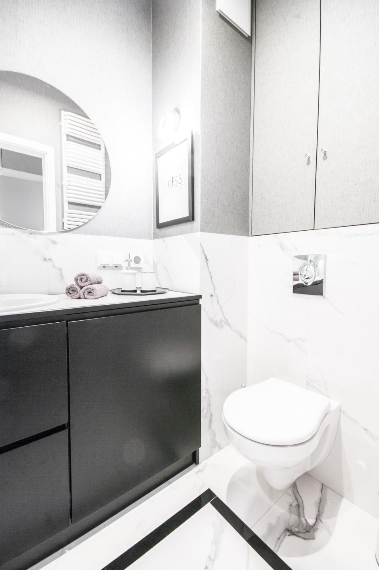 Vipwarsawapartments Sapphire Mennica Residence Buitenkant foto
